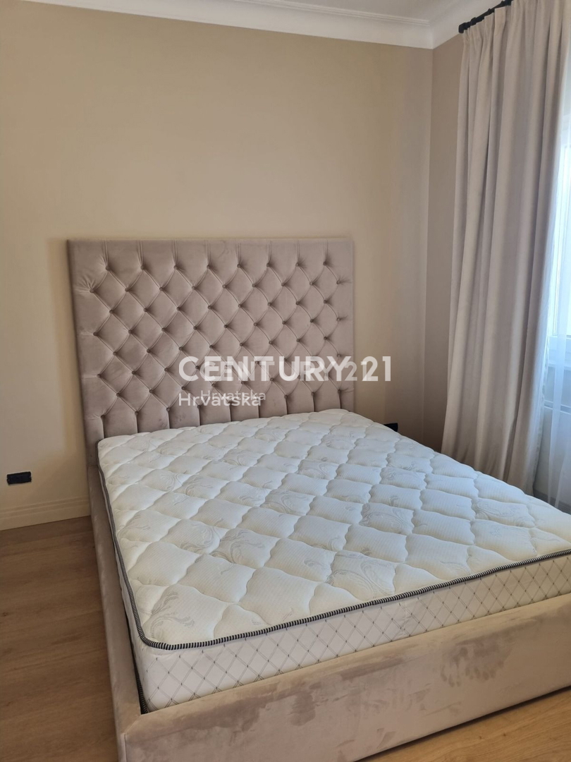 Prodaja, dvojna hiša, Istarska županija, Poreč