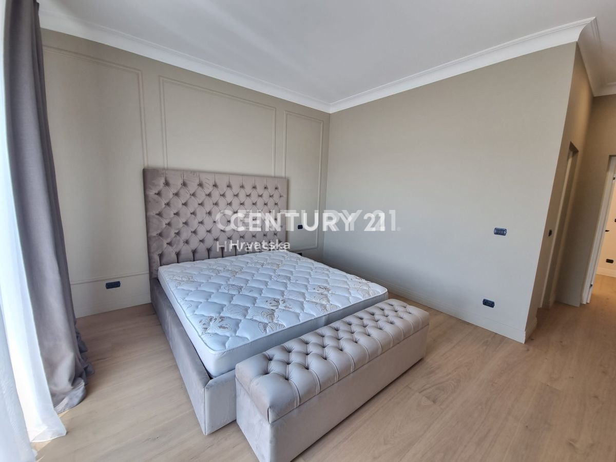 Prodaja, dvojna hiša, Istarska županija, Poreč