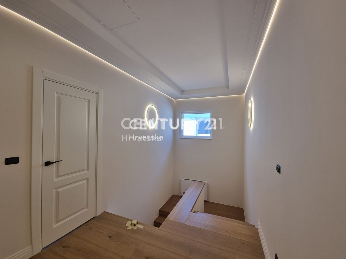 Prodaja, dvojna hiša, Istarska županija, Poreč