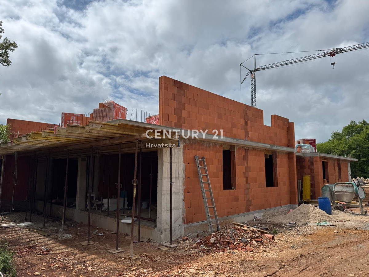 ROVINJSKO SELO, PRODAJA STANOVANJA V NOVOGRADNJI Z VRTOM