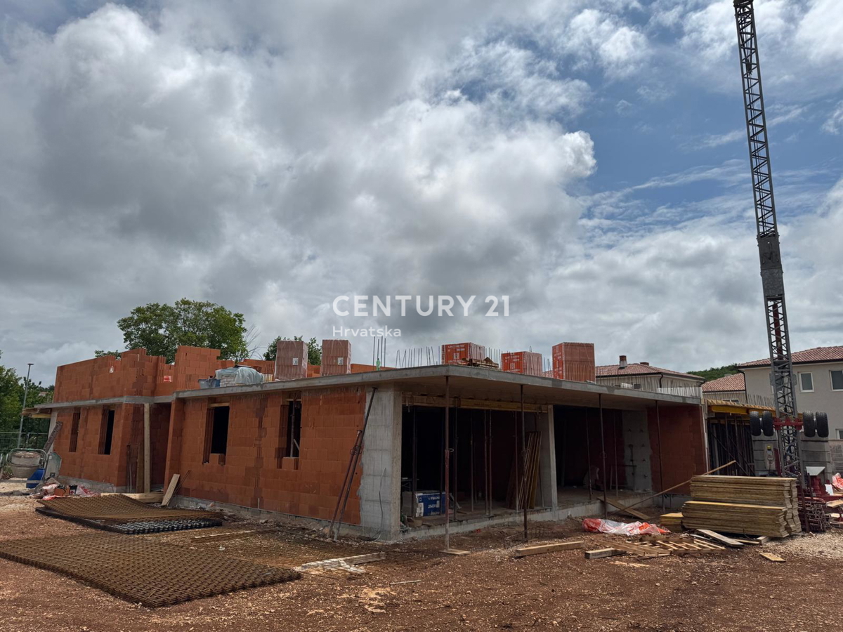 ROVINJSKO SELO, PRODAJA STANOVANJA V NOVOGRADNJI Z VRTOM