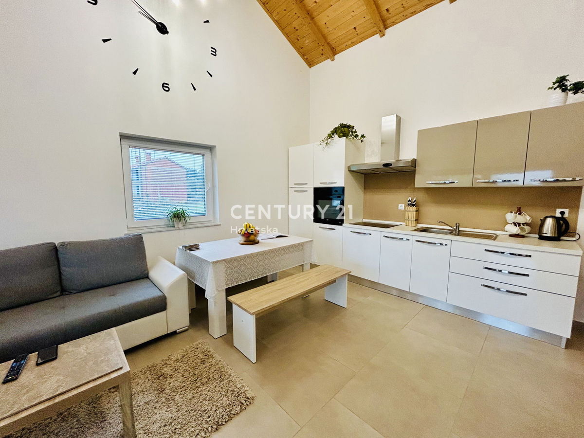 UMAG, OKOLICA, NOVA HIŠA SAMO 1,5 KM OD PLAŽE IN MORJA