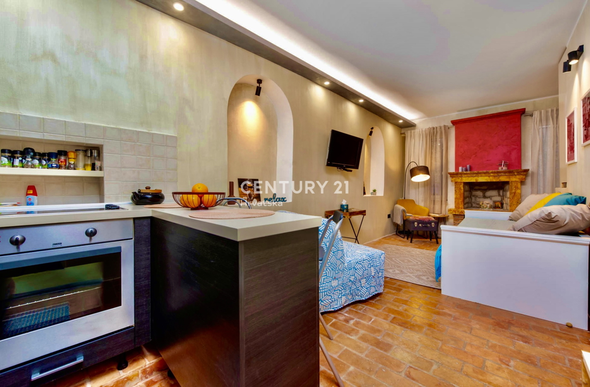 ROVINJ, CENTAR GRISIA, ODLIČEN APARTMA NA IZJEMNI LOKACIJI