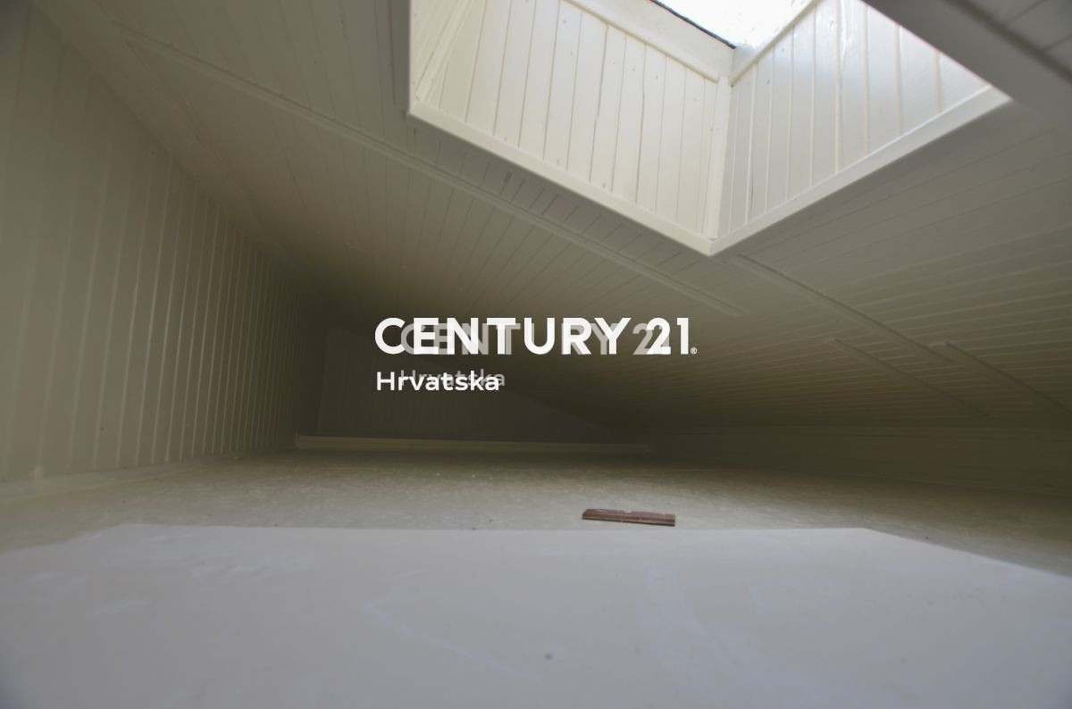 PAZIN, VRTNA HIŠA, ZAČASNO ZNIŽANA CENA