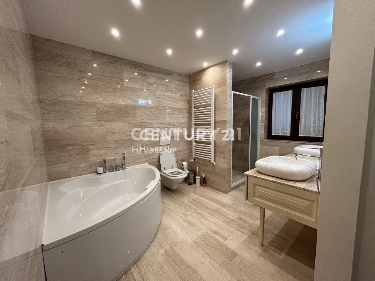 Prodaja, hiša, samostojna, Istarska županija, Umag