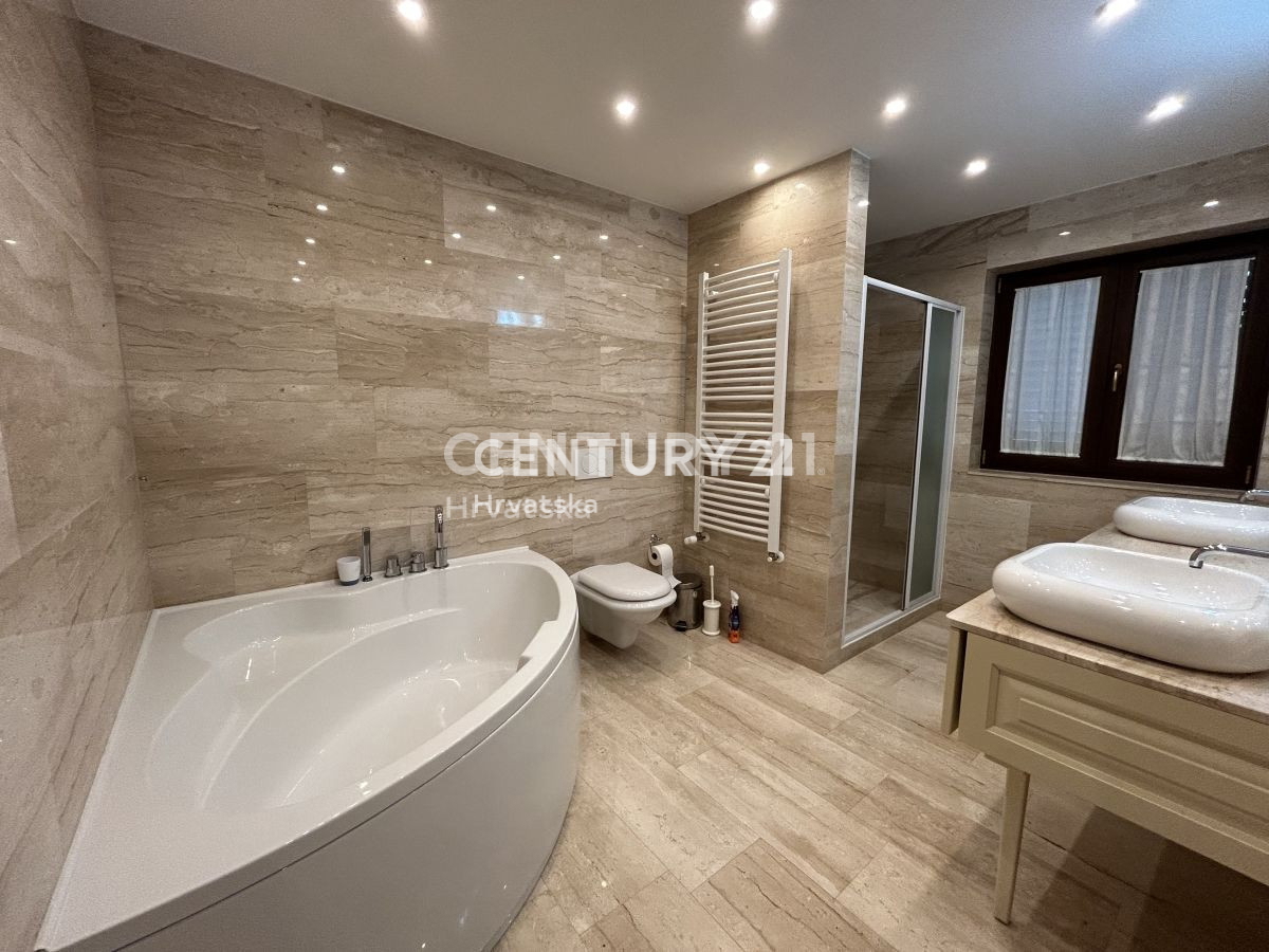 Prodaja, hiša, samostojna, Istarska županija, Umag