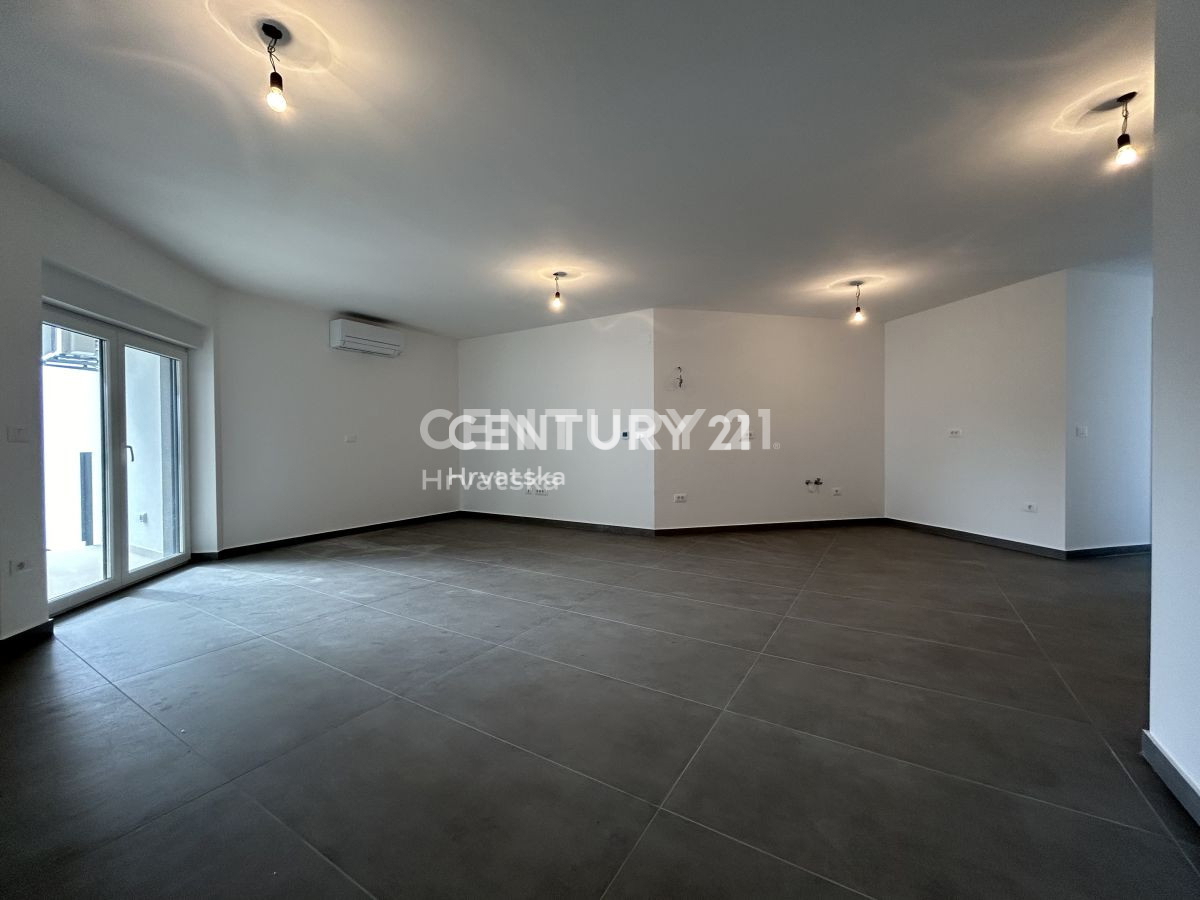 Prodaja, stanovanje, 2,5-sobno (2S+DB), Istarska županija, Umag