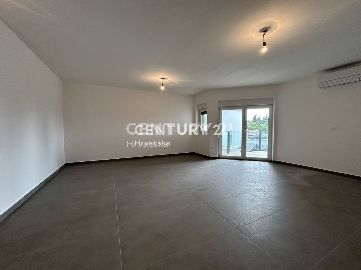 Prodaja, stanovanje, 2,5-sobno (2S+DB), Istarska županija, Umag