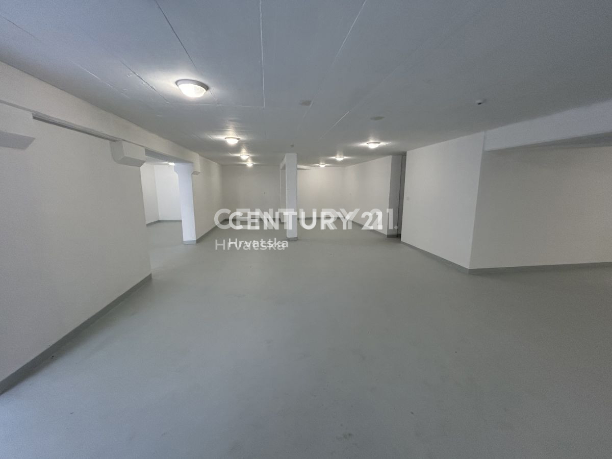 Prodaja, stanovanje, 2,5-sobno (2S+DB), Istarska županija, Umag