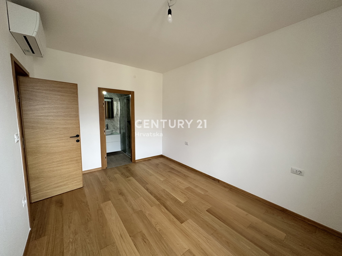 LABIN, stanovanje z odprtim pogledom na morje