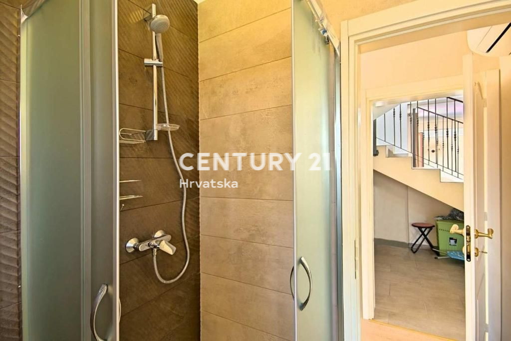 Prodaja, hiša, samostojna, Istarska županija, Poreč