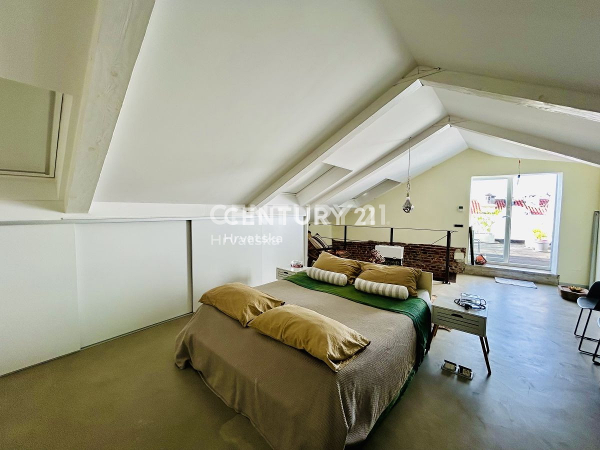 Prodaja, stanovanje, 2-prostorsko, Istarska županija, Umag