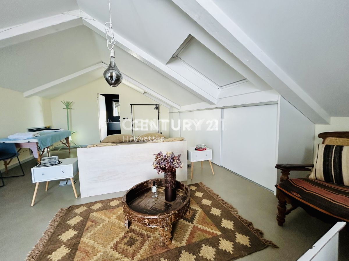 Prodaja, stanovanje, 2-prostorsko, Istarska županija, Umag