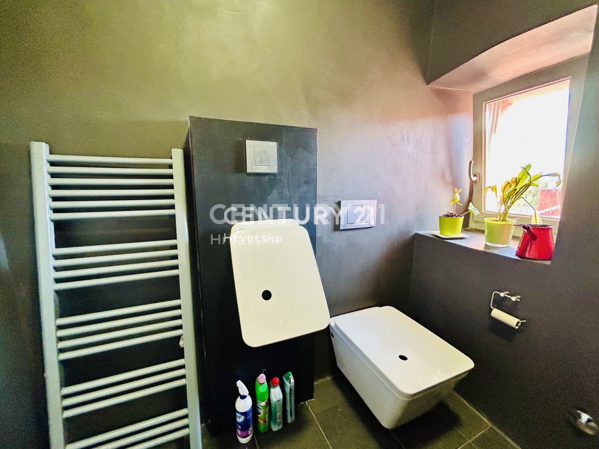 Prodaja, stanovanje, 2-prostorsko, Istarska županija, Umag