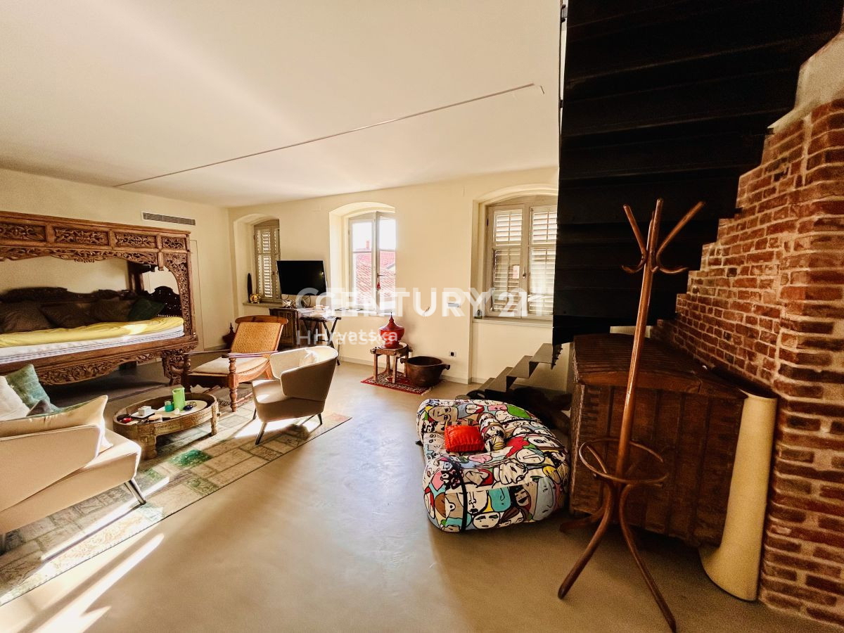 Prodaja, stanovanje, 2-prostorsko, Istarska županija, Umag