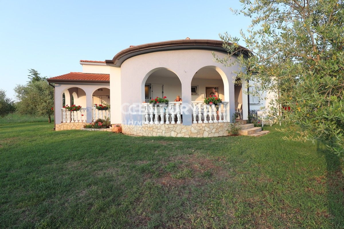 Prodaja, hiša, samostojna, Istarska županija, Višnjan, Bačva