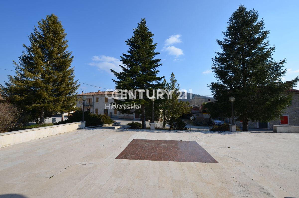 Prodaja, hiša, samostojna, Istarska županija, Oprtalj, Livade