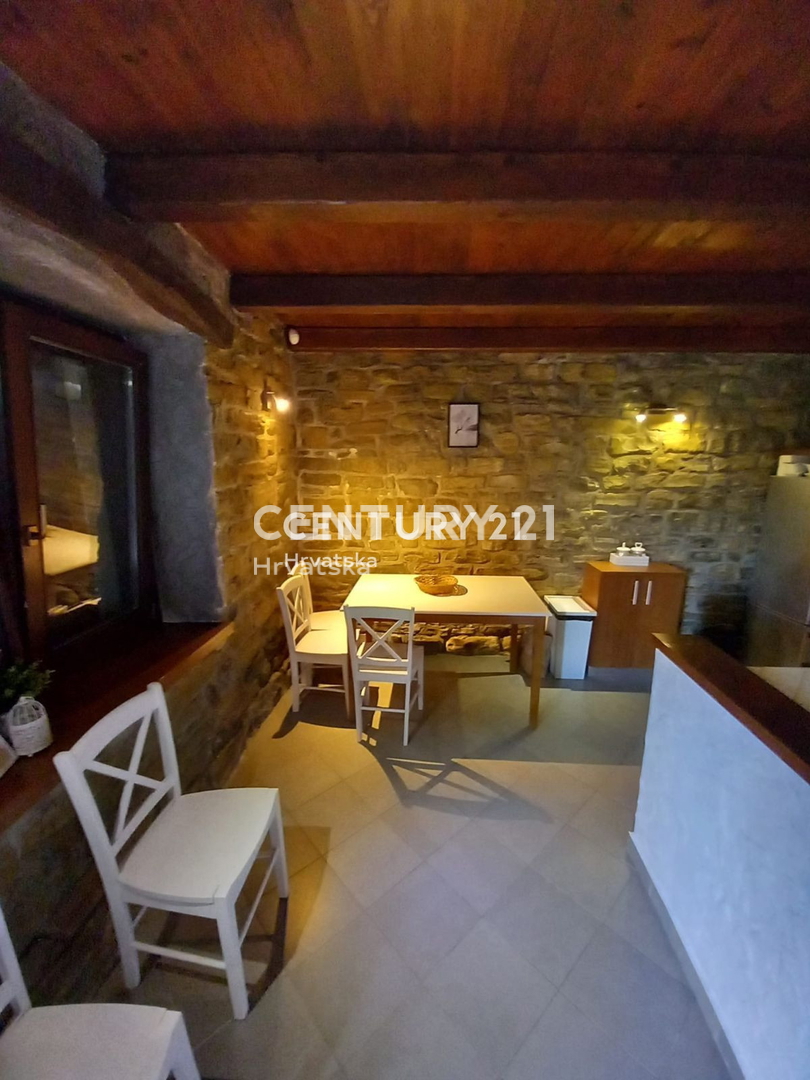 Prodaja, hiša, samostojna, Istarska županija, Buje, Momjan