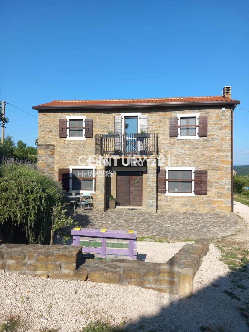 Prodaja, hiša, samostojna, Istarska županija, Buje, Momjan