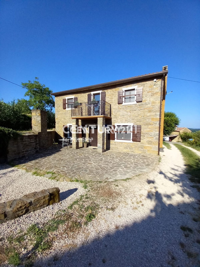 Prodaja, hiša, samostojna, Istarska županija, Buje, Momjan