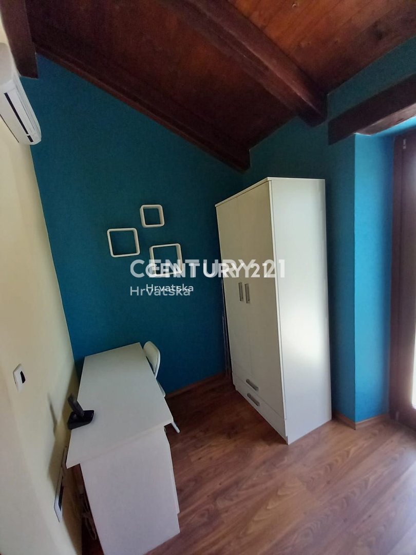 Prodaja, hiša, samostojna, Istarska županija, Buje, Momjan