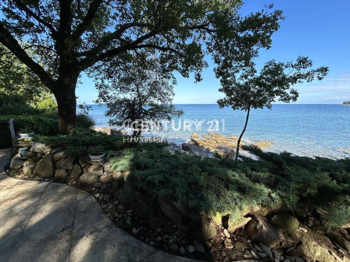UMAG, OKOLICA, VILA S DIREKTNIM DOSTOPOM DO PLAŽE
