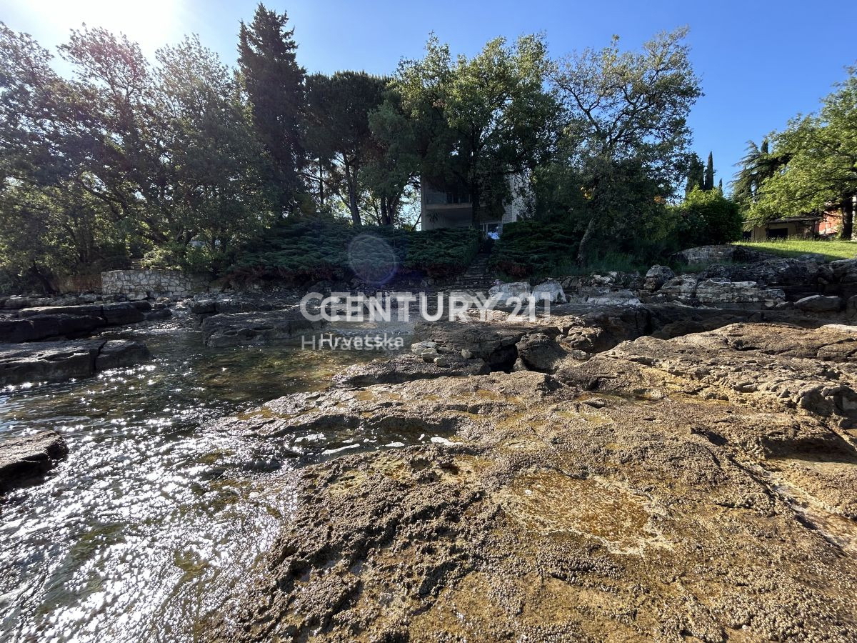 UMAG, OKOLICA, VILA S DIREKTNIM DOSTOPOM DO PLAŽE