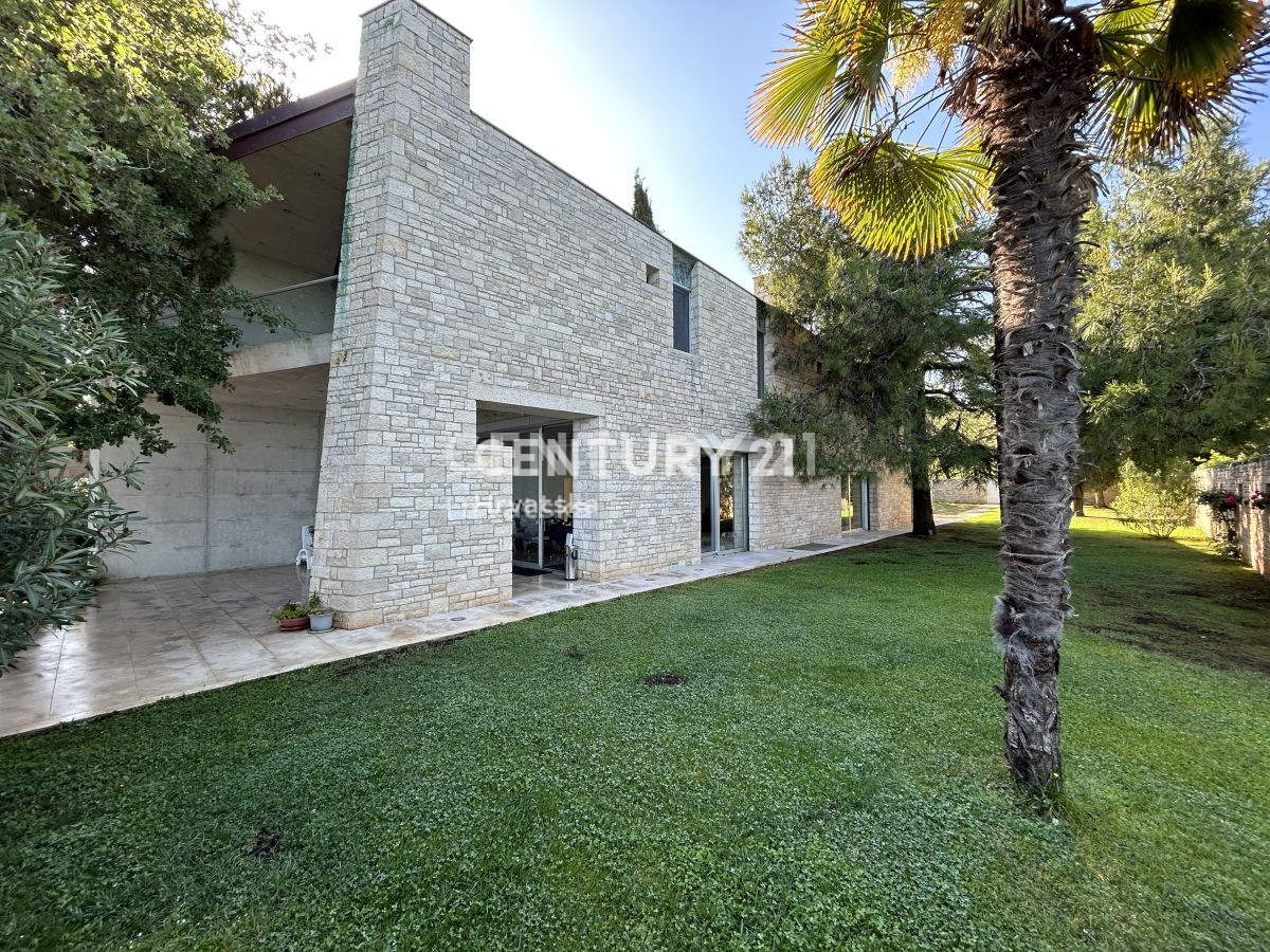 UMAG, OKOLICA, VILA S DIREKTNIM DOSTOPOM DO PLAŽE