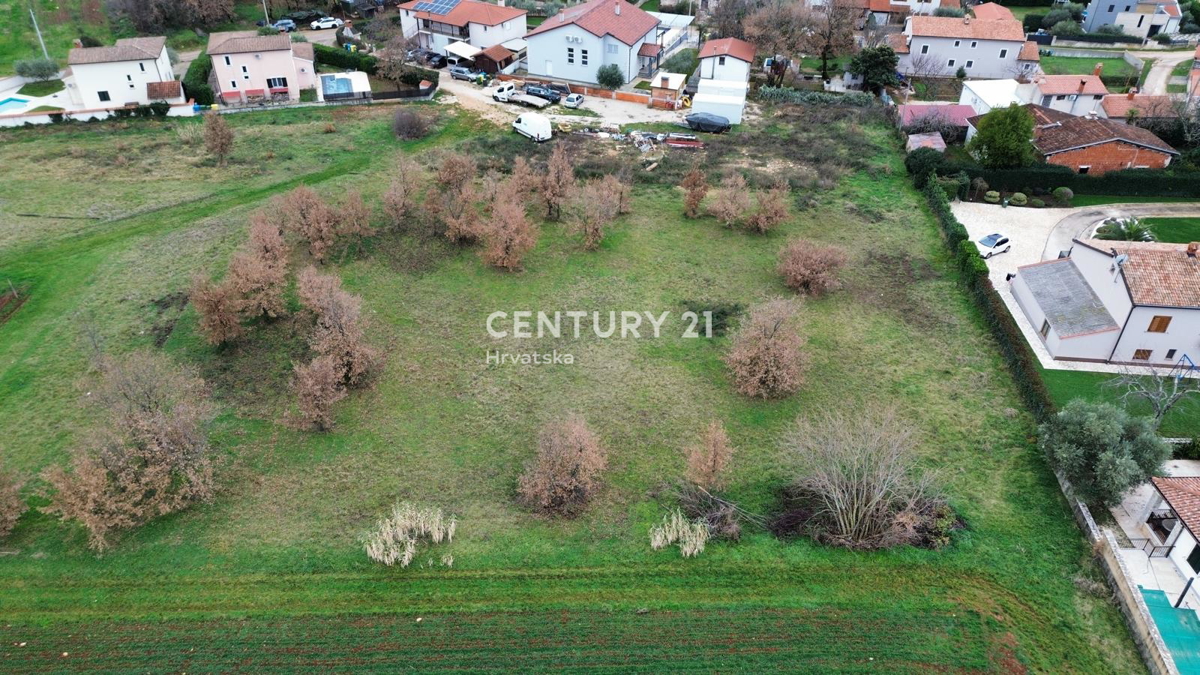 PRODAJA GRADBENIŠKEGA ZEMLJIŠČA