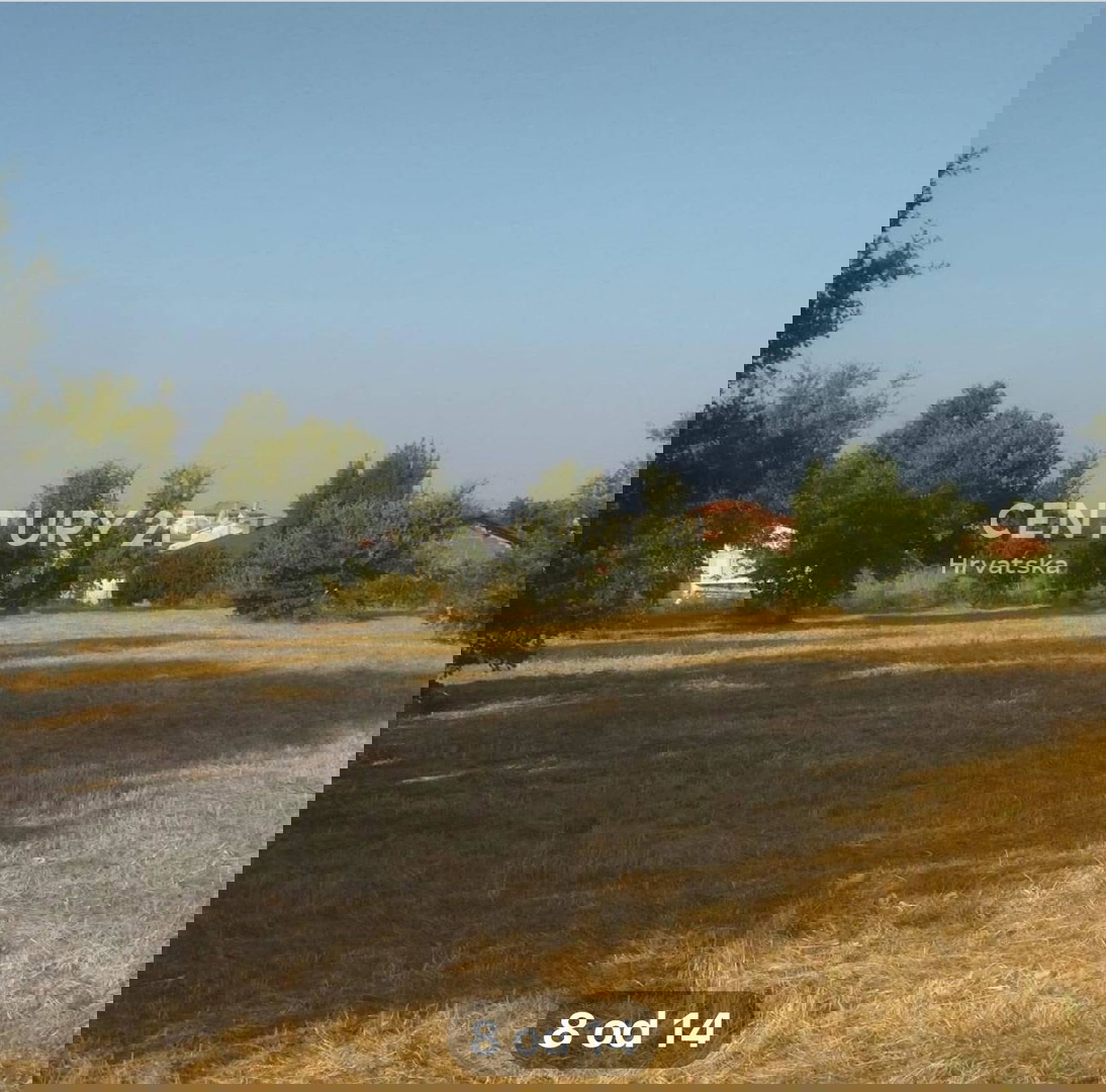 PRODAJA GRADBENIŠKEGA ZEMLJIŠČA