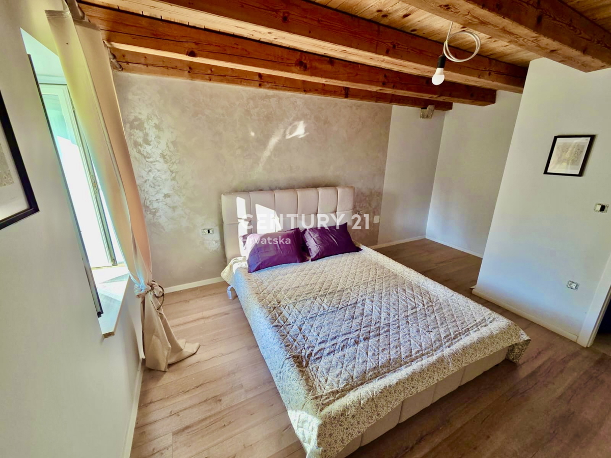 SOVINJAK, OKOLICA, POPOLNOMA PRENOVLJENA SAMOSTOJNA KAMNITA HIŠA, ZNIŽANA IN ODLIČNA INVESTICIJA