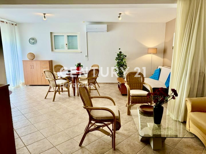 POREČ, OKOLICA, ODLIČNA HIŠA S POGLEDOM NA MORJE