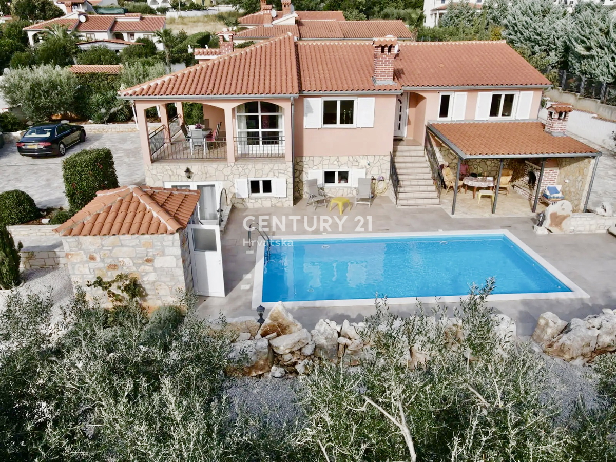 POREČ, OKOLICA, ODLIČNA HIŠA S POGLEDOM NA MORJE