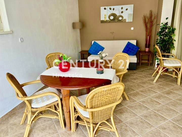 POREČ, OKOLICA, ODLIČNA HIŠA S POGLEDOM NA MORJE