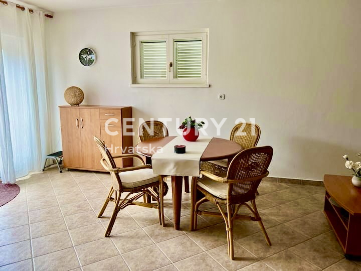 POREČ, OKOLICA, ODLIČNA HIŠA S POGLEDOM NA MORJE