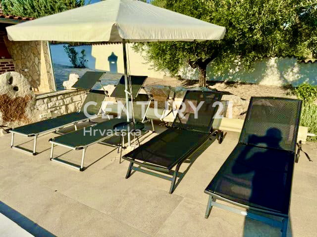 POREČ, OKOLICA, ODLIČNA HIŠA S POGLEDOM NA MORJE