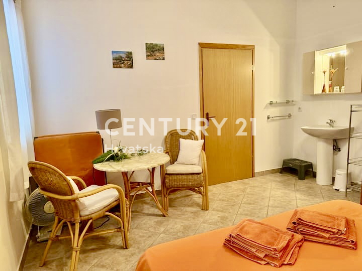 POREČ, OKOLICA, ODLIČNA HIŠA S POGLEDOM NA MORJE