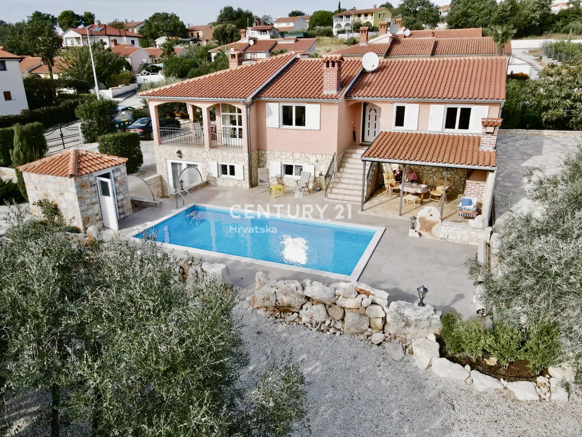 POREČ, OKOLICA, ODLIČNA HIŠA S POGLEDOM NA MORJE