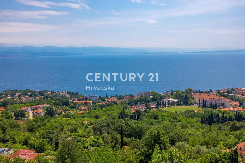 OPATIJA, LOVRAN, STAN V PRIZEMLJU Z ODPRTIM POGLEDOM NA MORJE