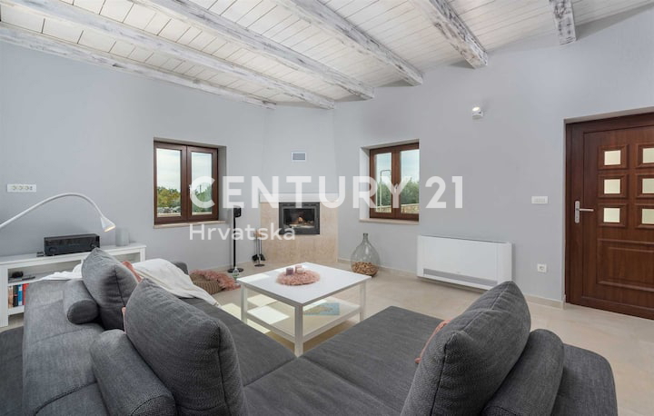 POREČ, VILA S BAZENOM