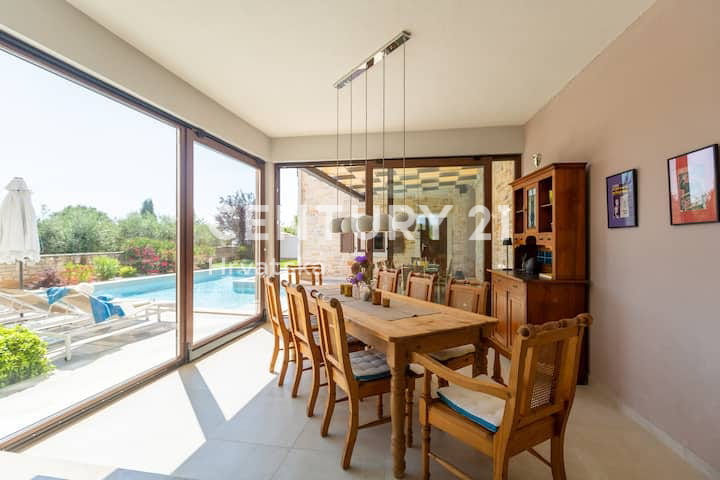 POREČ, VILA S BAZENOM