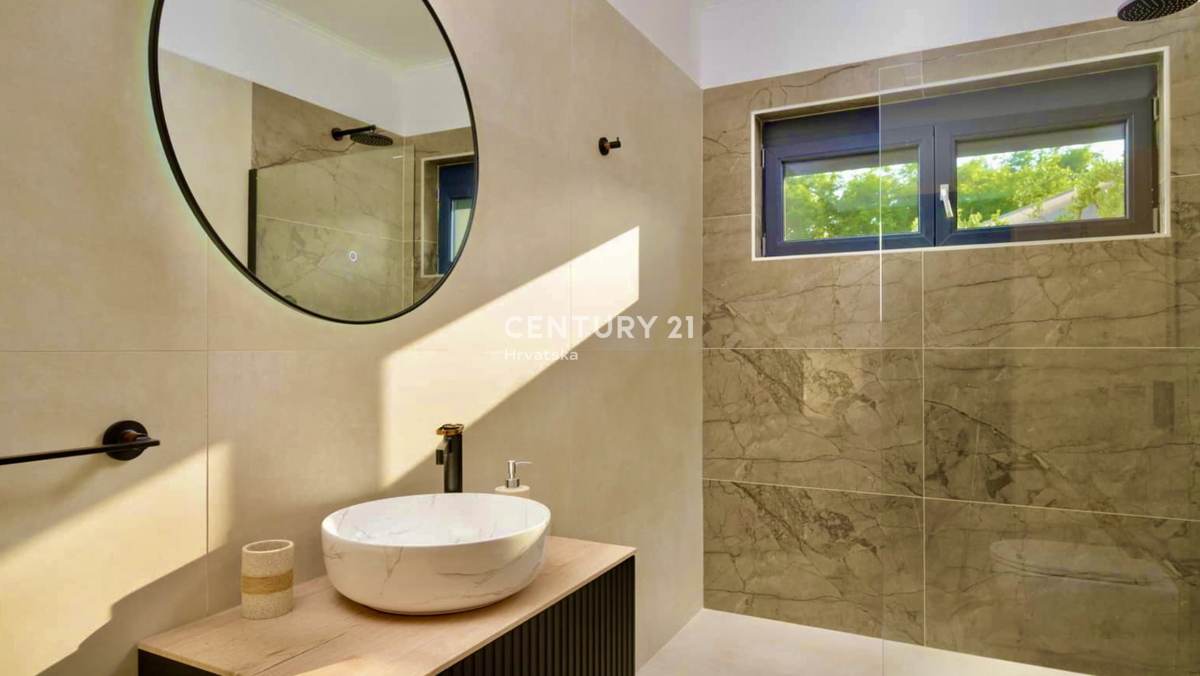 ROVINJ, OKOLICA, FANTASTIČNA NOVA PRIZEMNICA