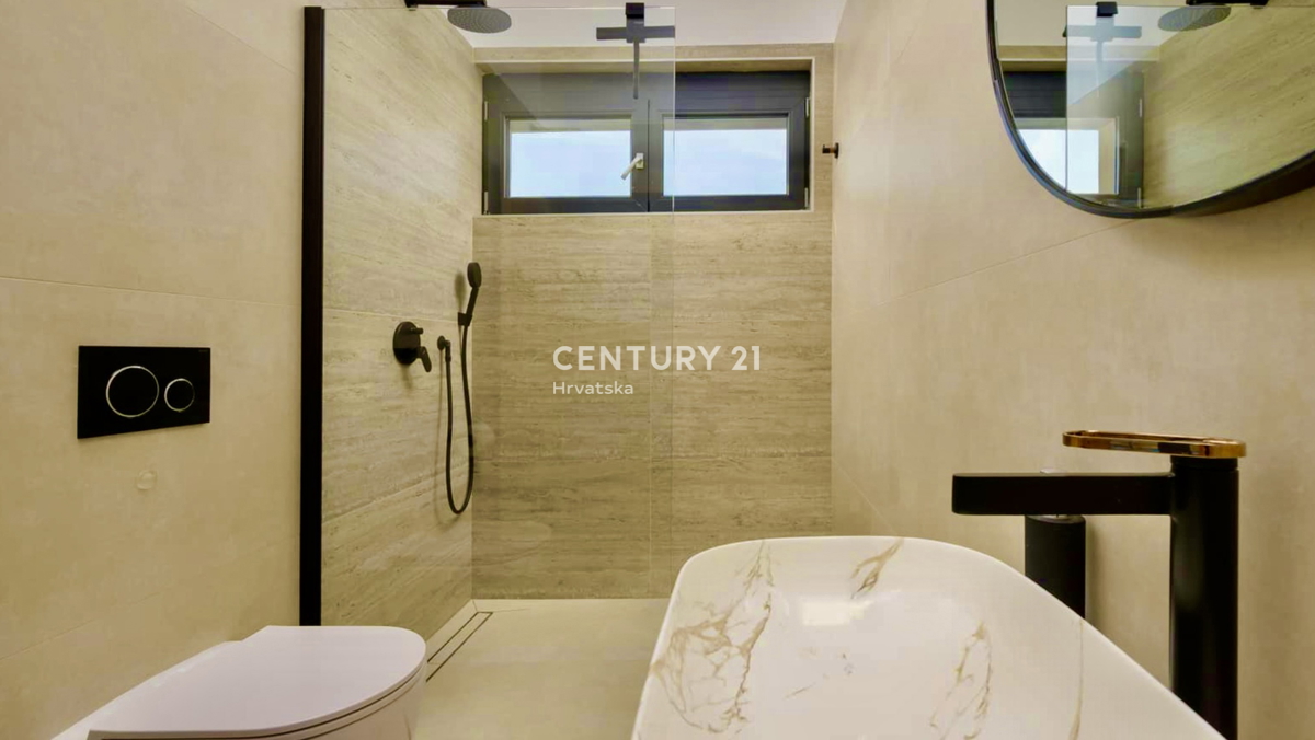 ROVINJ, OKOLICA, FANTASTIČNA NOVA PRIZEMNICA