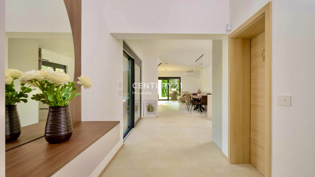 ROVINJ, OKOLICA, FANTASTIČNA NOVA PRIZEMNICA