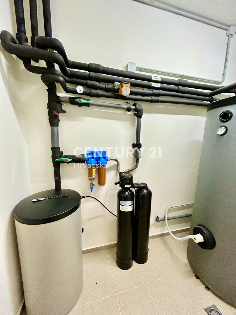 SAVUDRIJA, CRVENI VRH, PETRAM RESORT VILA S PANORAMSKIM POGLEDOM NA MORJE