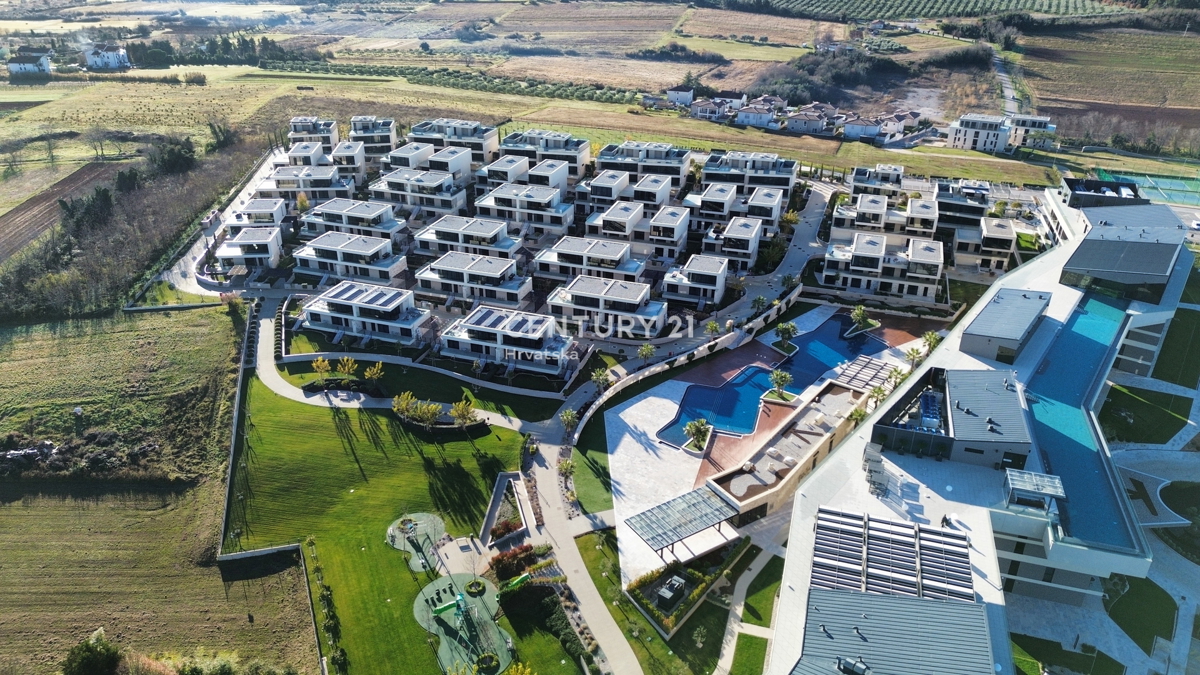 SAVUDRIJA, CRVENI VRH, PETRAM RESORT VILA S PANORAMSKIM POGLEDOM NA MORJE