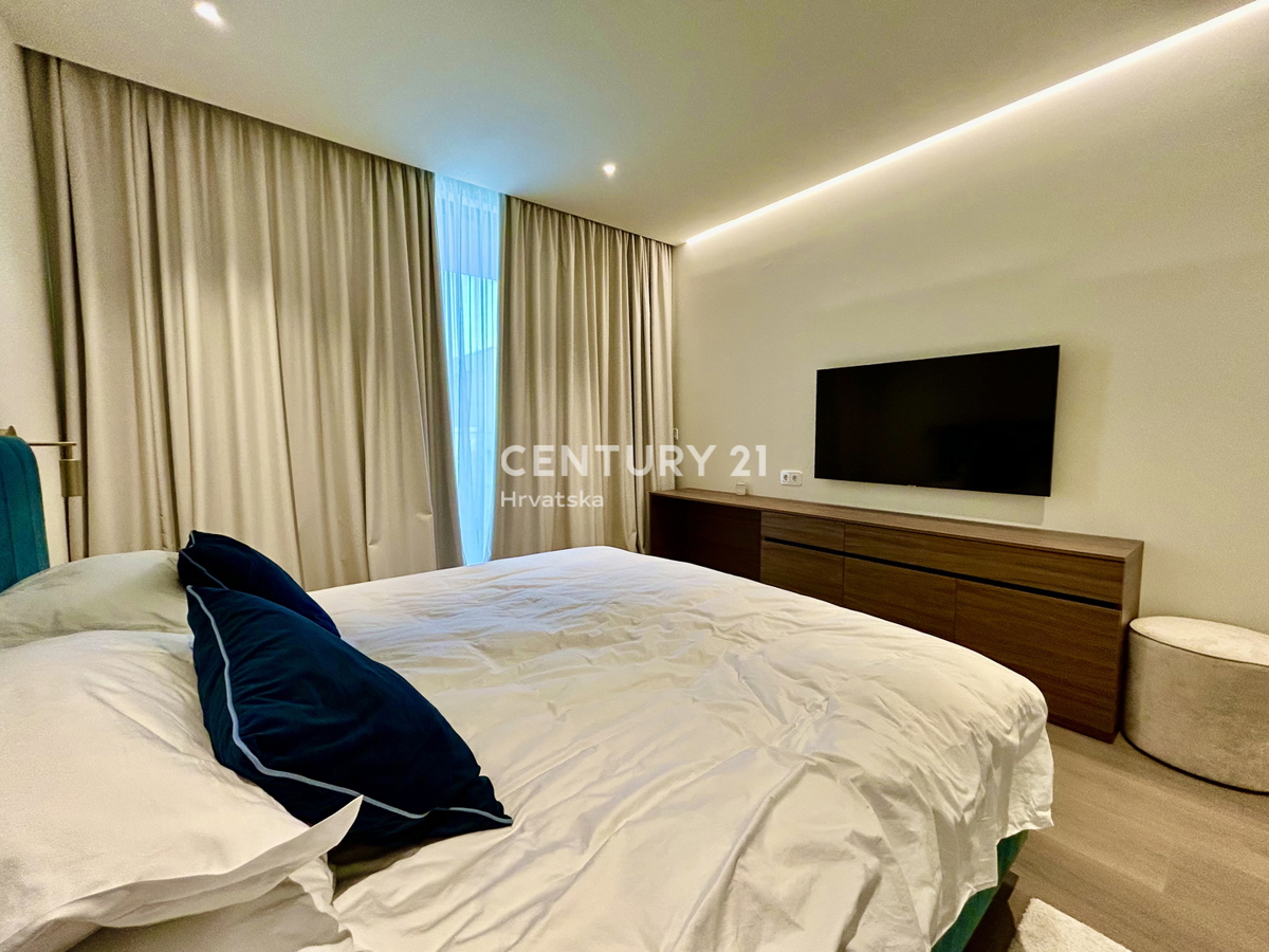 SAVUDRIJA, CRVENI VRH, PETRAM RESORT VILA S PANORAMSKIM POGLEDOM NA MORJE