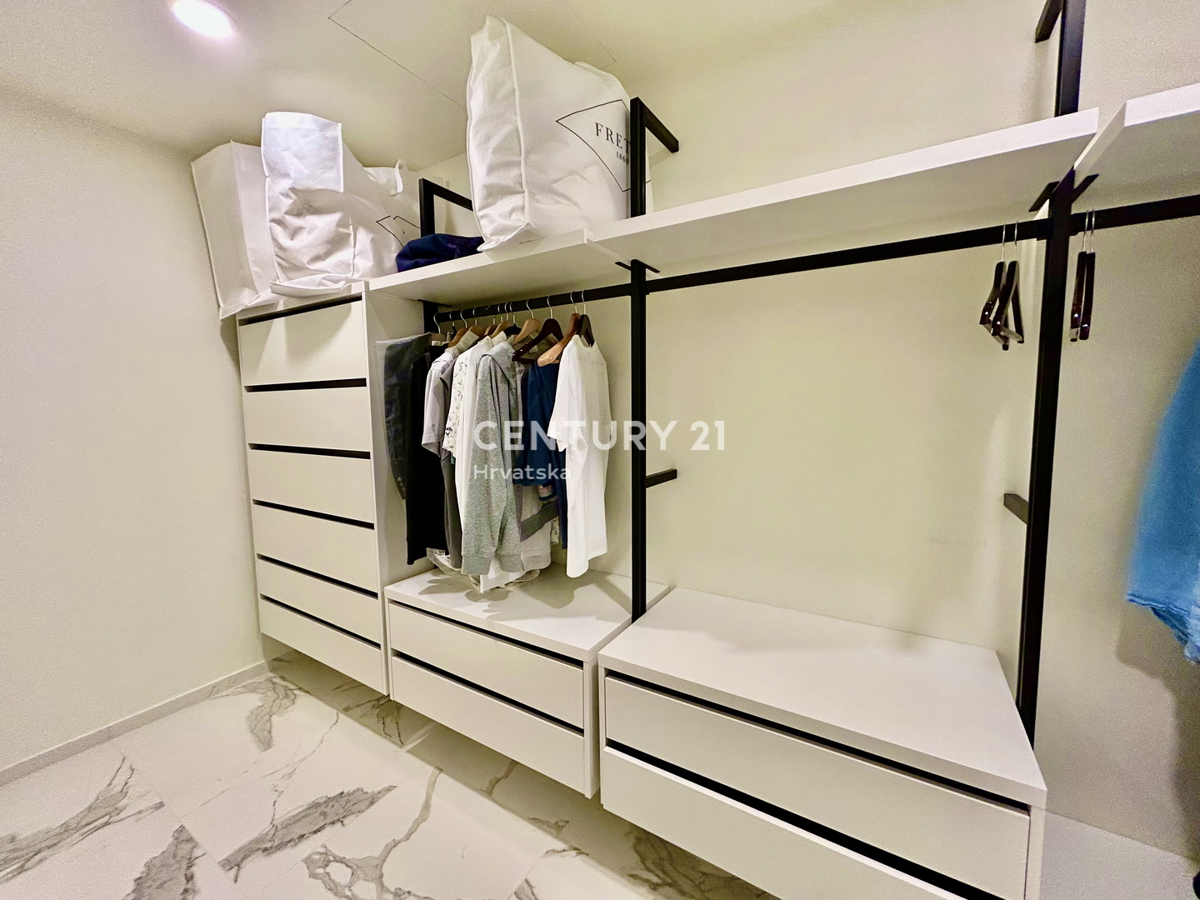 SAVUDRIJA, CRVENI VRH, PETRAM RESORT VILA S PANORAMSKIM POGLEDOM NA MORJE