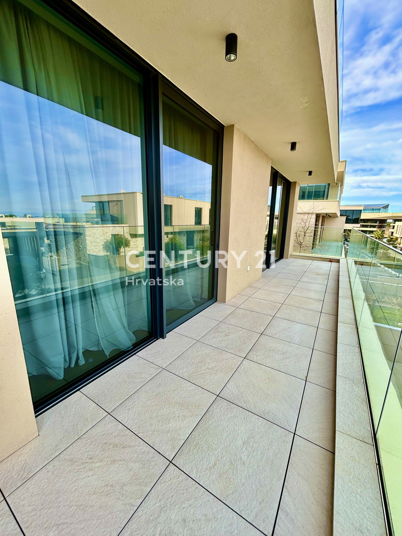 SAVUDRIJA, CRVENI VRH, PETRAM RESORT VILA S PANORAMSKIM POGLEDOM NA MORJE