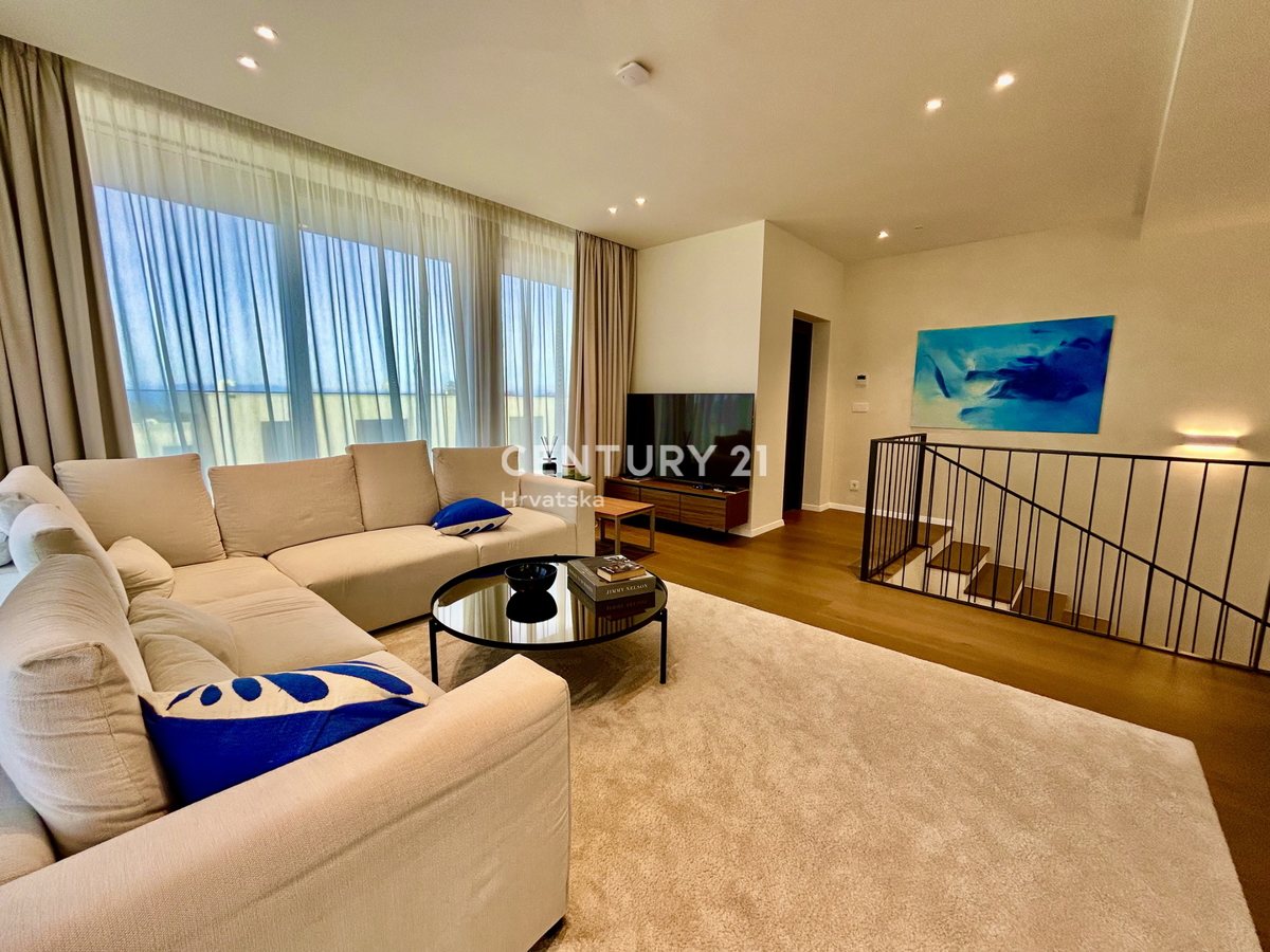 SAVUDRIJA, CRVENI VRH, PETRAM RESORT VILA S PANORAMSKIM POGLEDOM NA MORJE